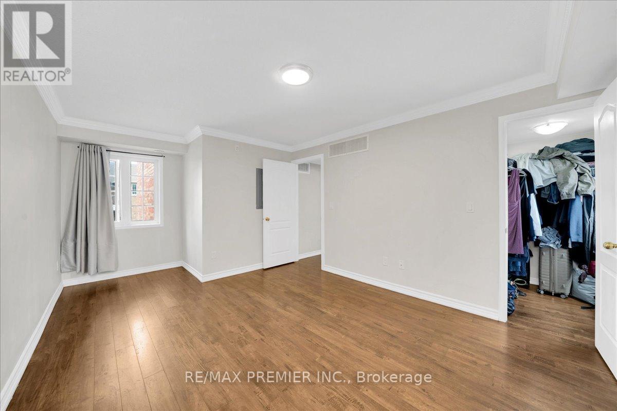 8 - 141 Isaac Devins Boulevard, Toronto, Ontario  M9M 0C4 - Photo 14 - W13743722