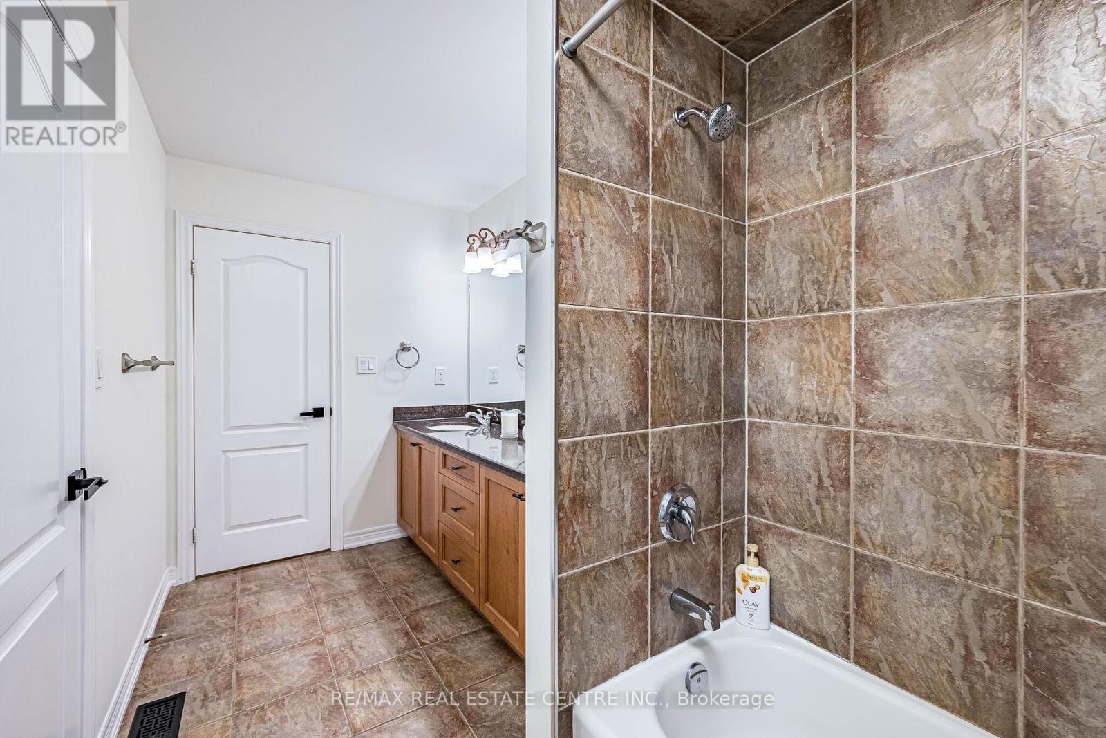 137 Cloverleaf Drive, Hamilton, Ontario  L9K 1R6 - Photo 45 - X13743694