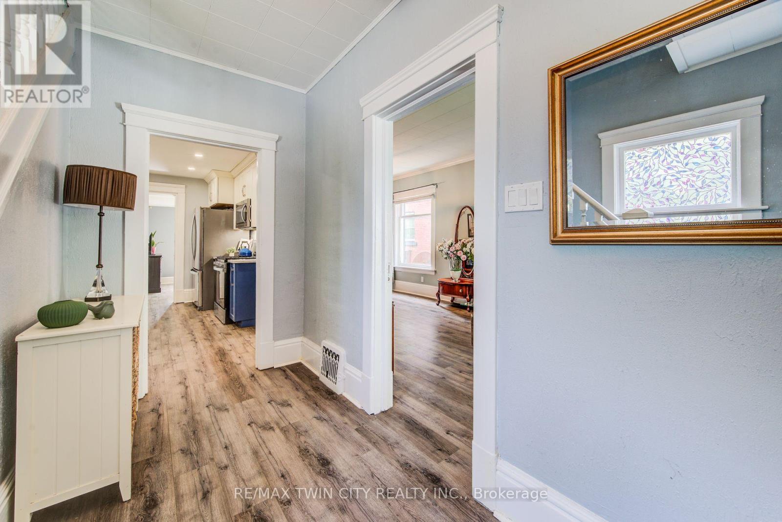 96 Home Street, Stratford, Ontario  N5A 1Z7 - Photo 6 - X13743730