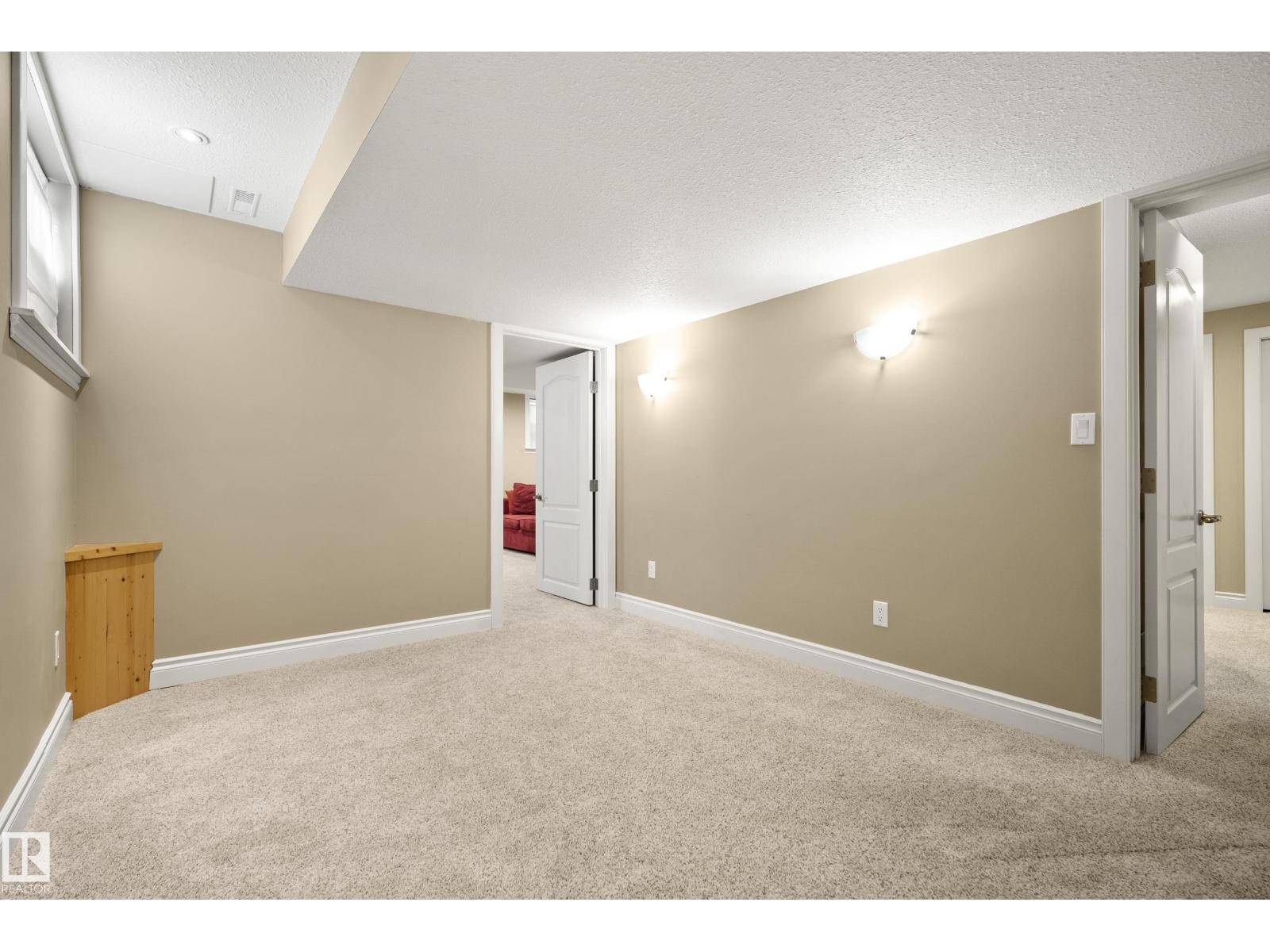 970 Rice Rd Nw, Edmonton, Alberta T6R 1A1 - Photo 45 - E4506985