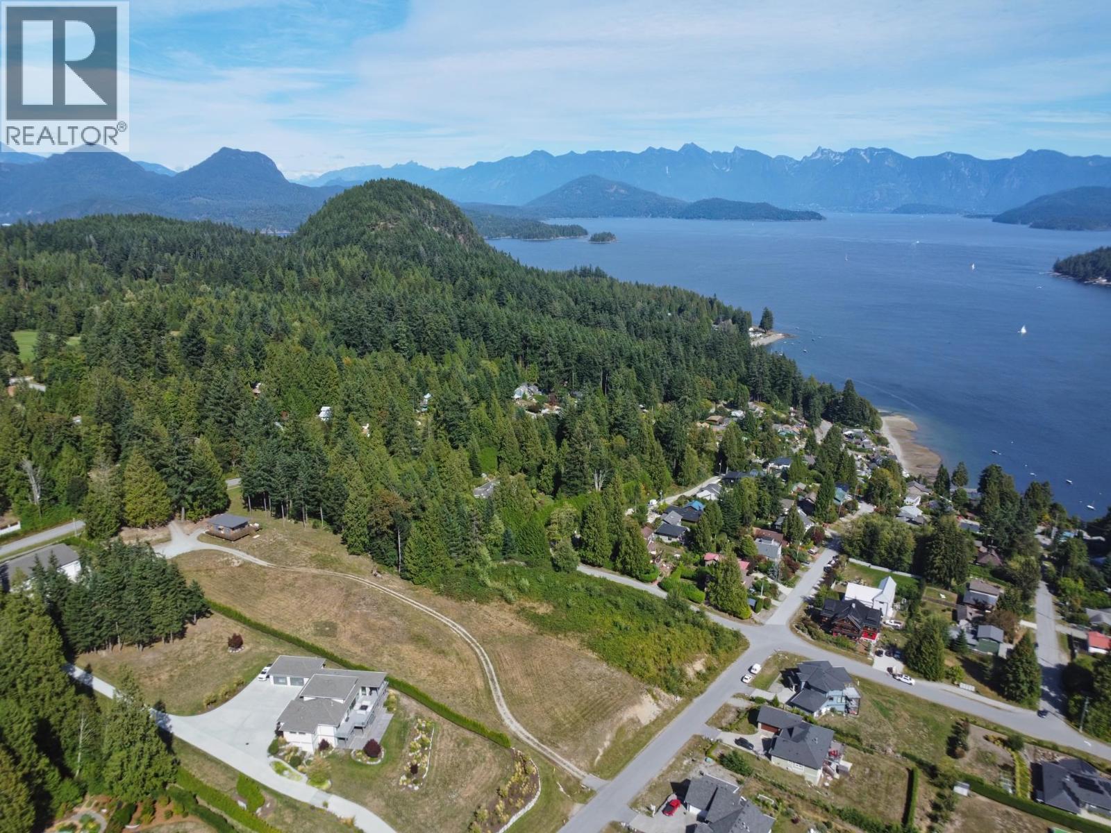 604 Woodland Avenue, Gibsons, British Columbia  V0N 1V1 - Photo 38 - R3161502
