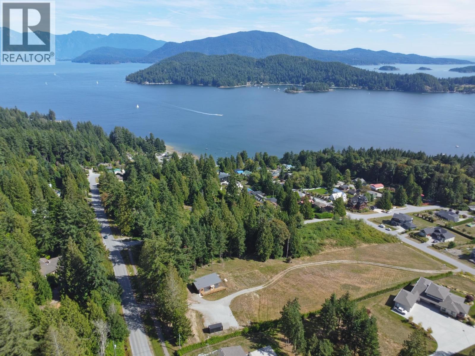 604 Woodland Avenue, Gibsons, British Columbia  V0N 1V1 - Photo 39 - R3161502