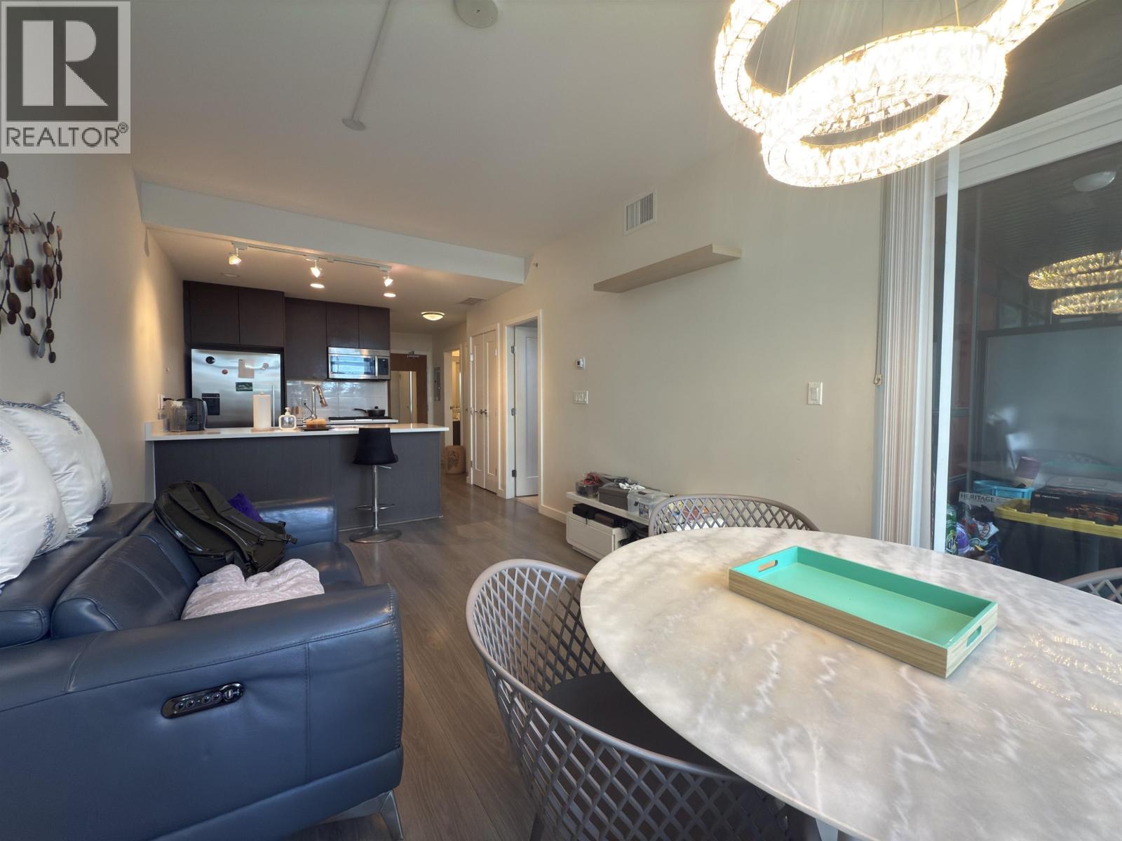 707 8628 Hazelbridge Way, Richmond, British Columbia  V6X 0R5 - Photo 3 - R3161515
