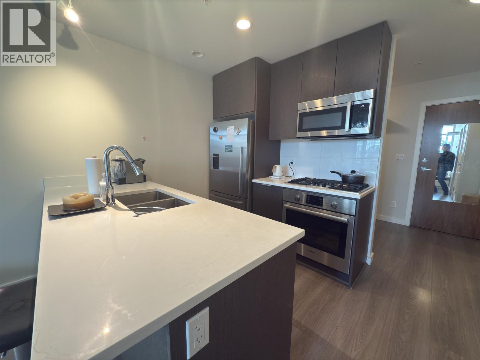 707 8628 Hazelbridge Way, Richmond, British Columbia  V6X 0R5 - Photo 5 - R3161515