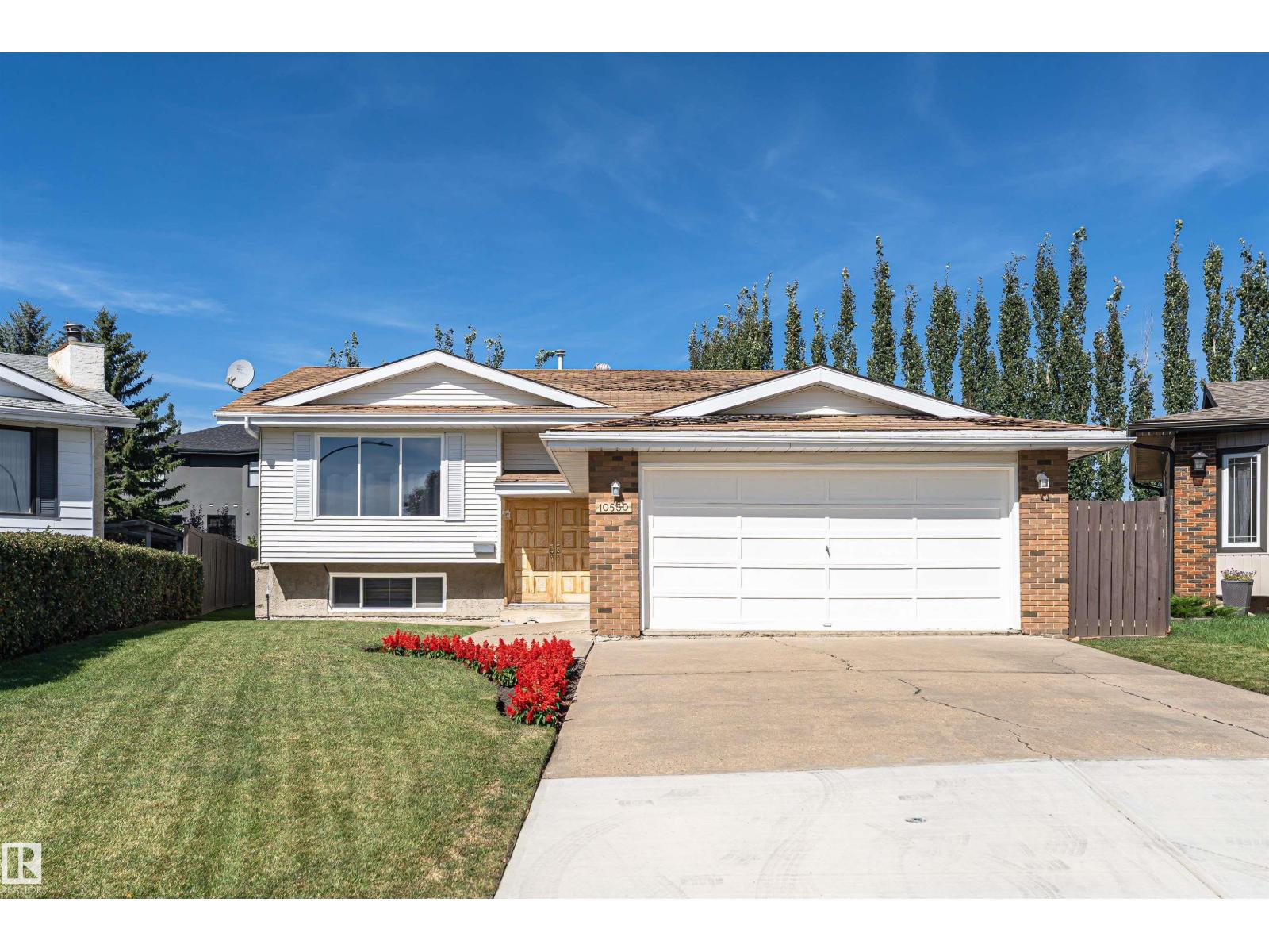 10530 173a Av Nw, Edmonton, Alberta  T5X 3H2 - Photo 1 - E4507016