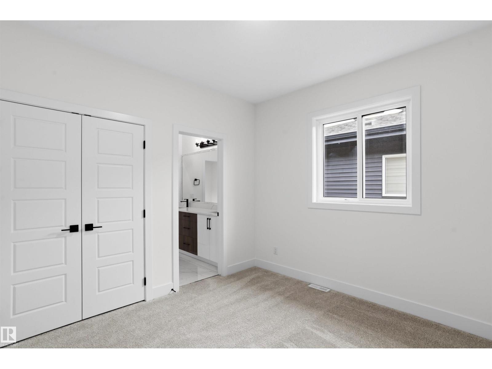 3211 5 Av Sw, Edmonton, Alberta  T6X 3C8 - Photo 38 - E4507017