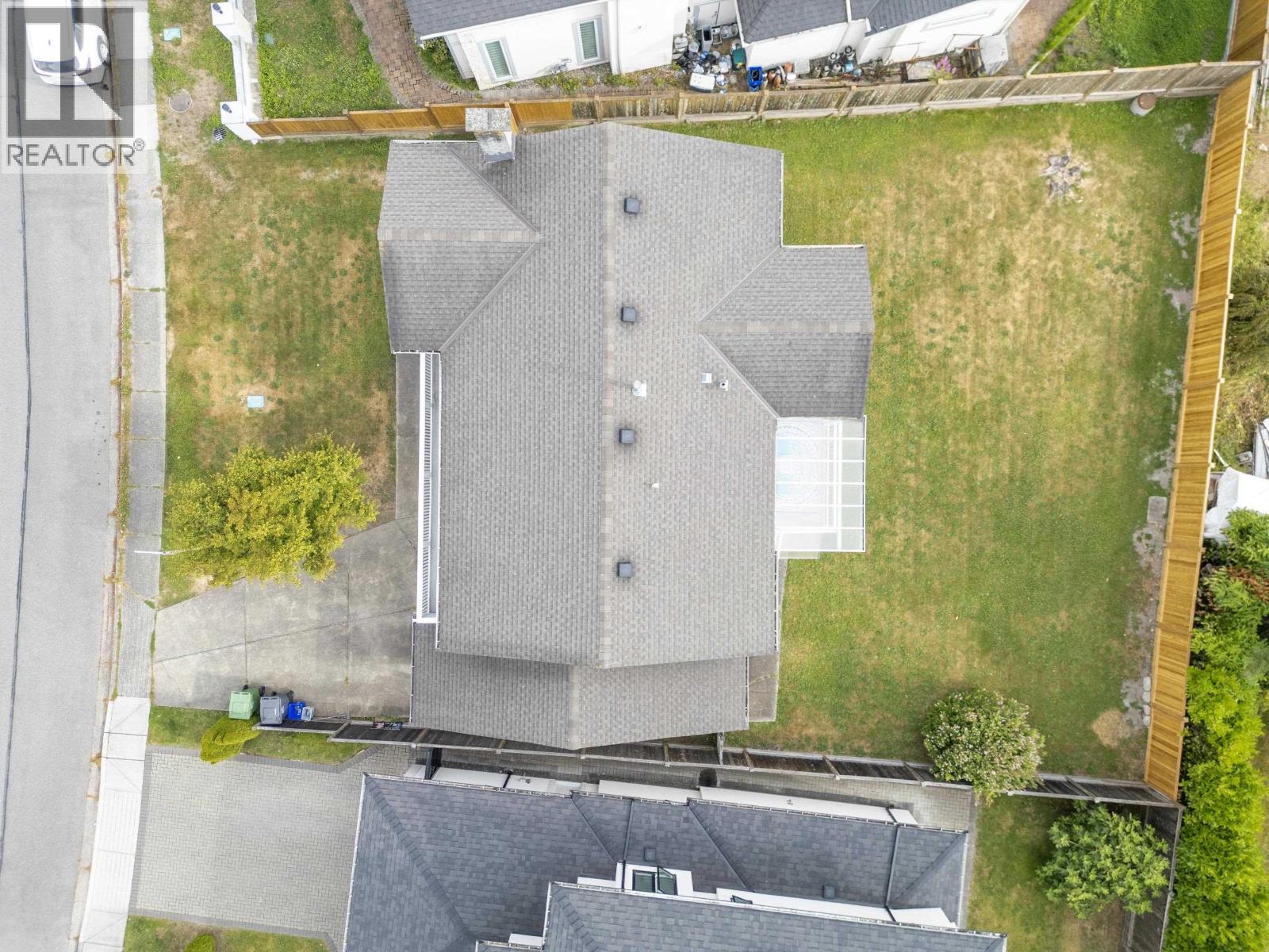 6439 Azure Road, Richmond, British Columbia  V7C 2R8 - Photo 29 - R3161461