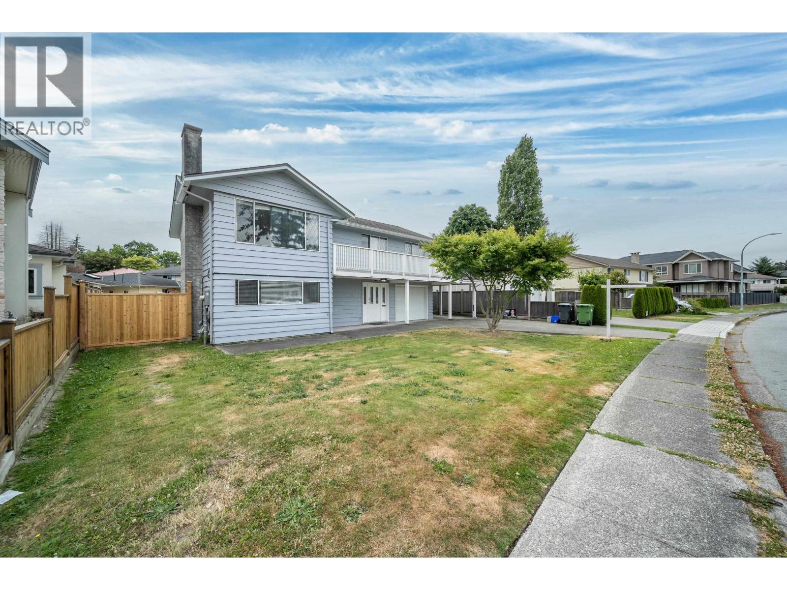 6439 Azure Road, Richmond, British Columbia  V7C 2R8 - Photo 3 - R3161461