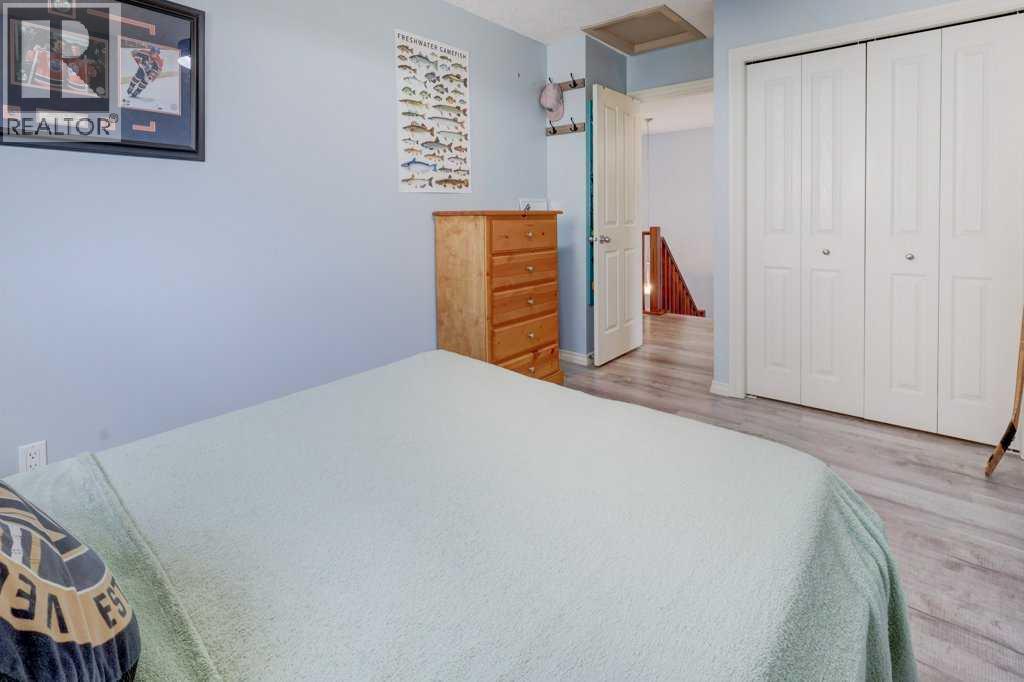 242 Crystal Green Point, Okotoks, Alberta  T1S 2K7 - Photo 16 - A2330836