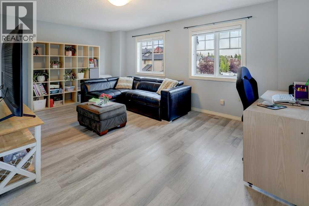 242 Crystal Green Point, Okotoks, Alberta  T1S 2K7 - Photo 20 - A2330836
