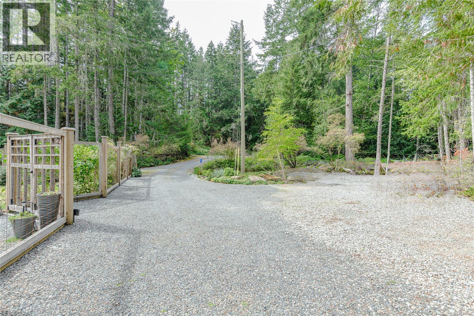 104 Seclusion Lane, Salt Spring, British Columbia  V8K 1S4 - Photo 66 - 1048438