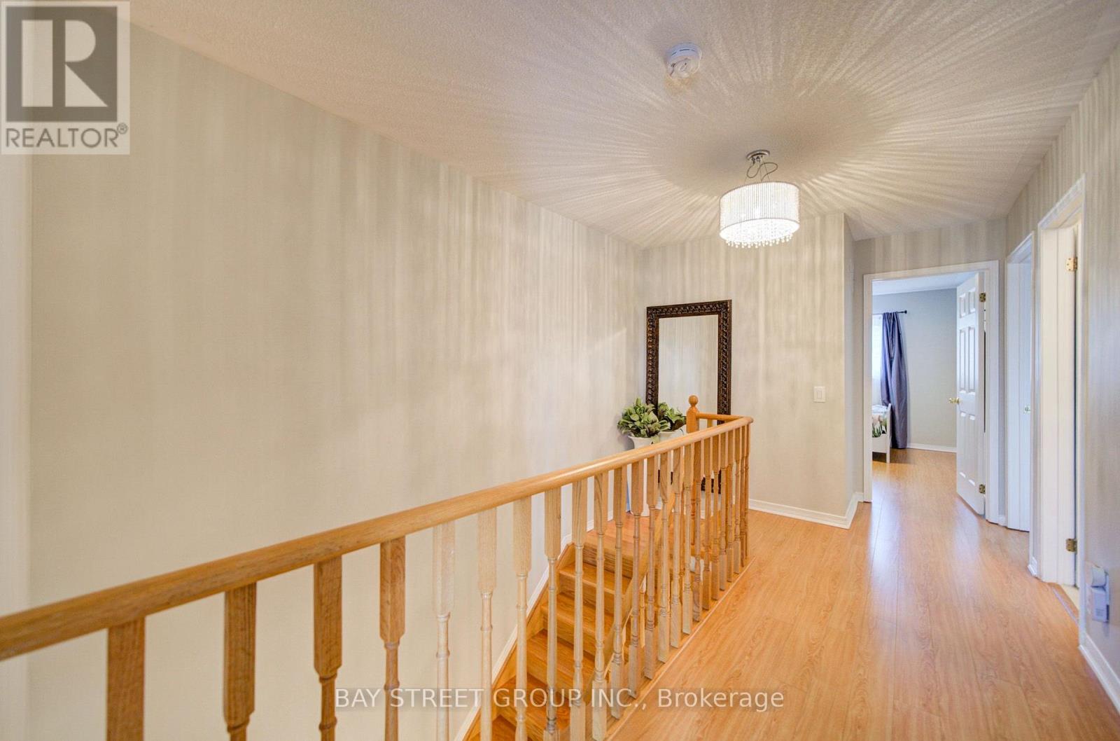 346 Sardinia Drive, Mississauga, Ontario L5R 3X6 - Photo 26 - W13738012