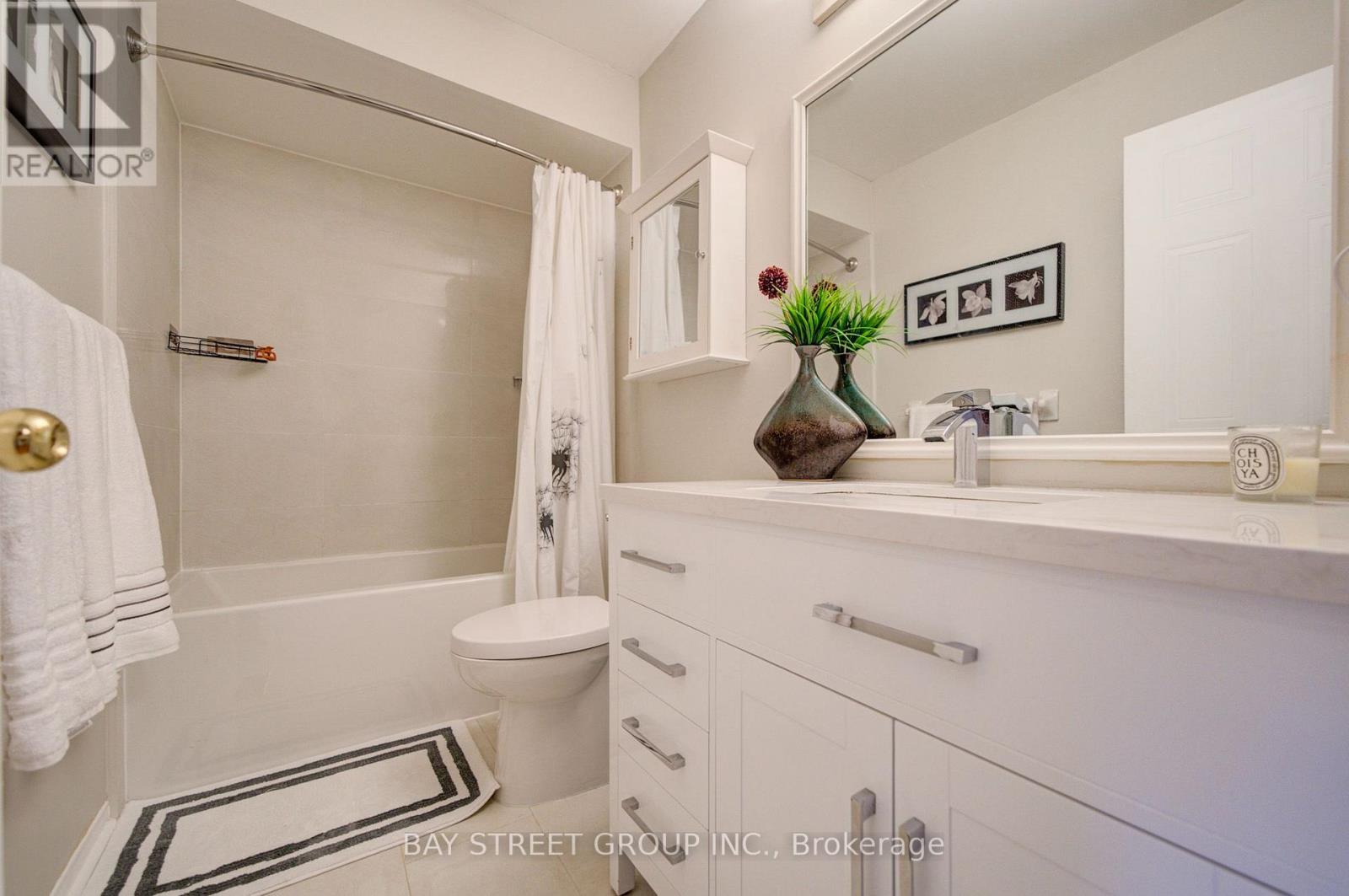 346 Sardinia Drive, Mississauga, Ontario L5R 3X6 - Photo 28 - W13738012