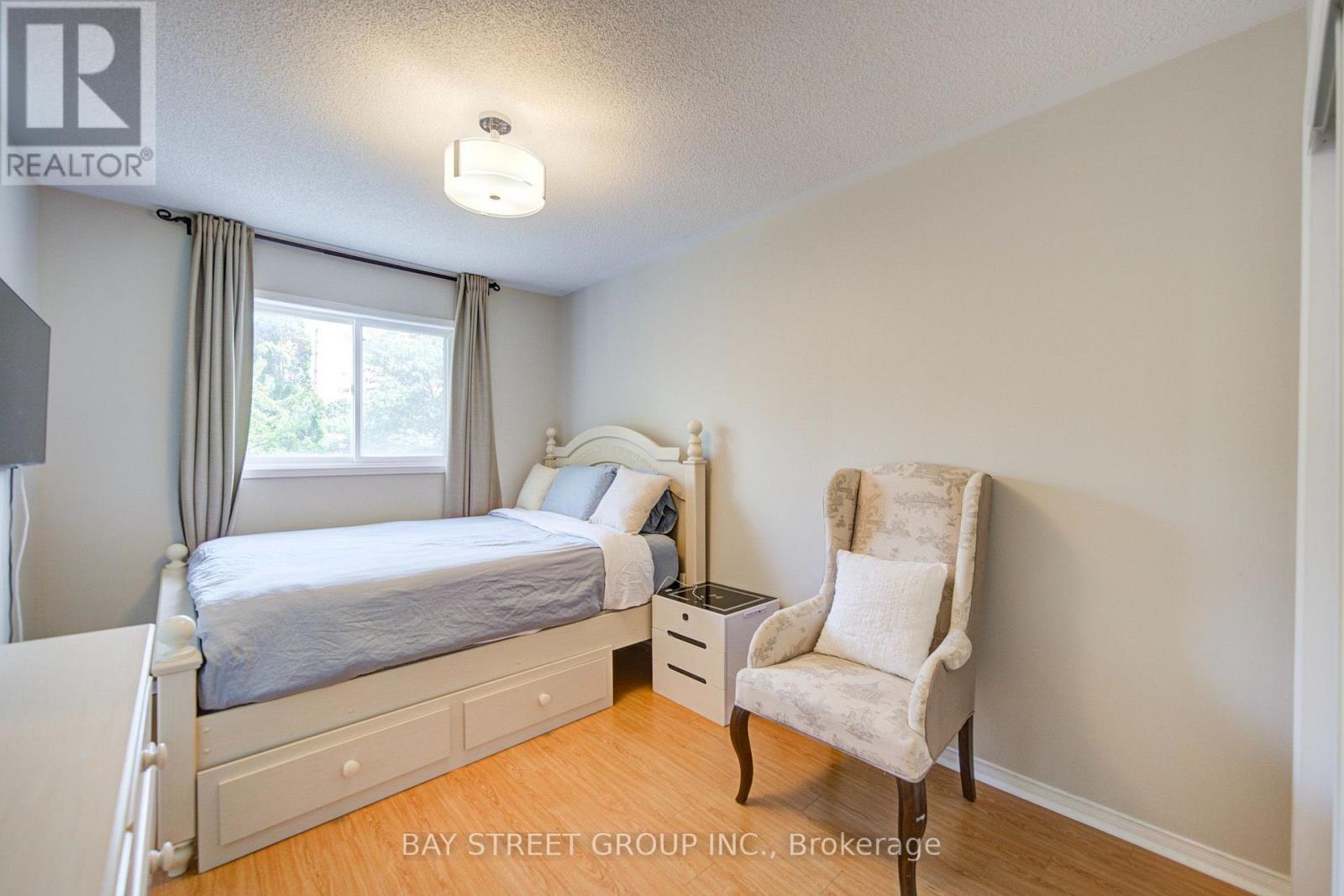 346 Sardinia Drive, Mississauga, Ontario L5R 3X6 - Photo 29 - W13738012