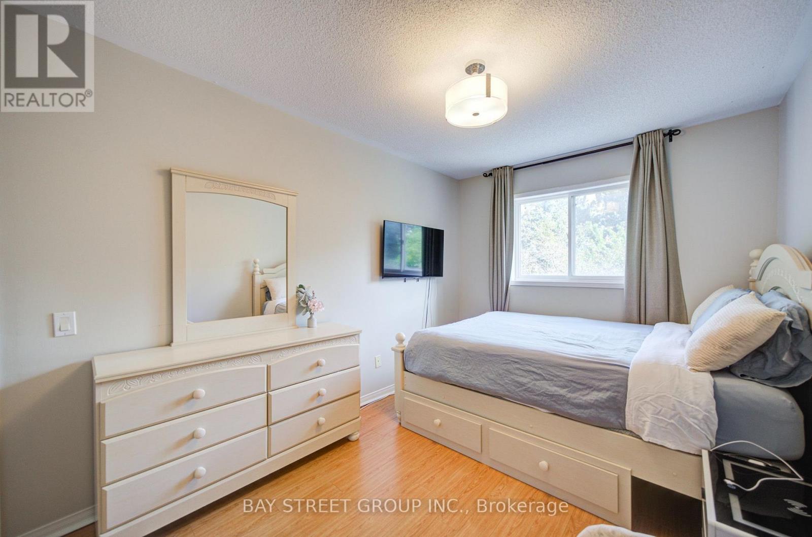 346 Sardinia Drive, Mississauga, Ontario L5R 3X6 - Photo 31 - W13738012