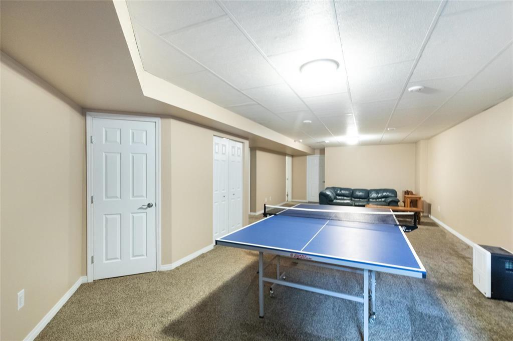 338 Giesbrecht Street, Steinbach, Manitoba  R5G 0W7 - Photo 18 - 202622039