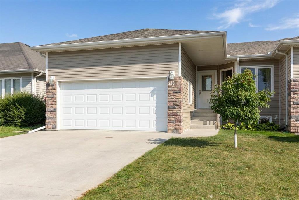 338 Giesbrecht Street, Steinbach, Manitoba  R5G 0W7 - Photo 32 - 202622039