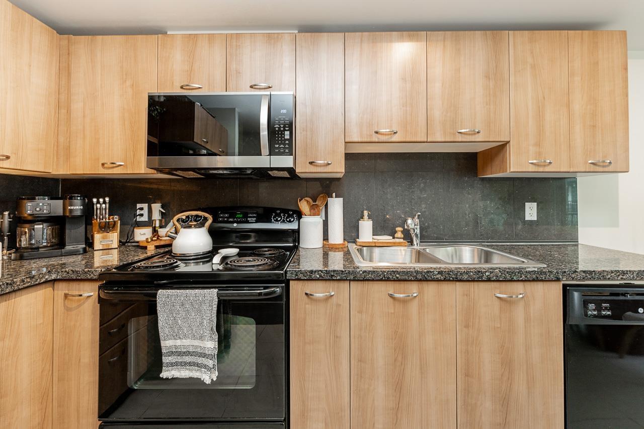 80 6671 121 Street, Surrey, British Columbia  V3W 1T9 - Photo 6 - R3160239