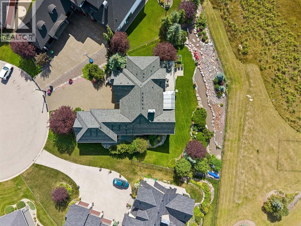 527 Montclair Place, Cochrane Lake, Alberta T4C 0A8 - Photo 41 - A2341130
