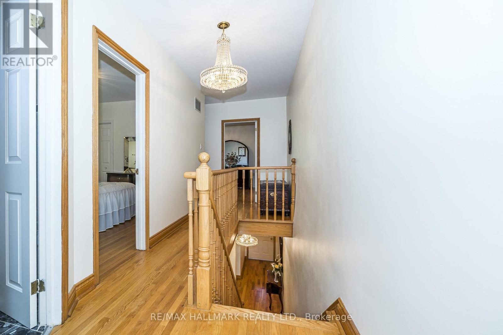 47 Montrose Avenue, Toronto, Ontario  M6J 2T6 - Photo 21 - C13743776
