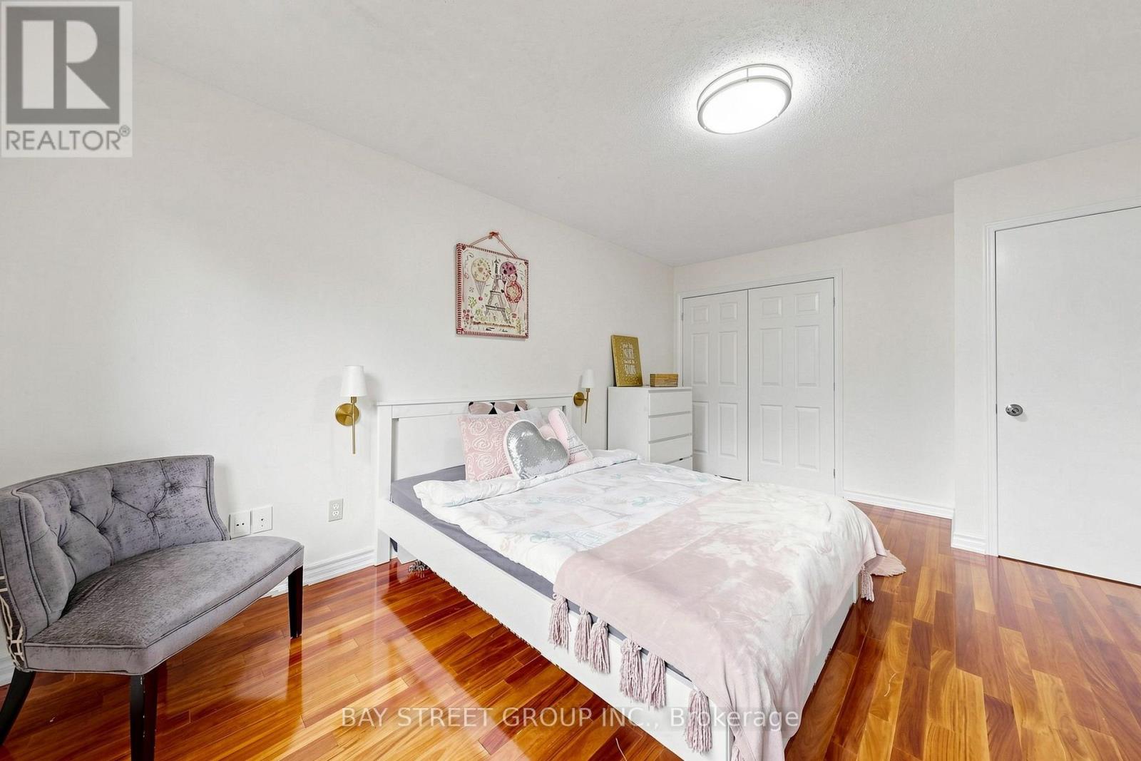 2334 Wildwood Crescent, Pickering, Ontario  L1X 2N1 - Photo 27 - E13743772