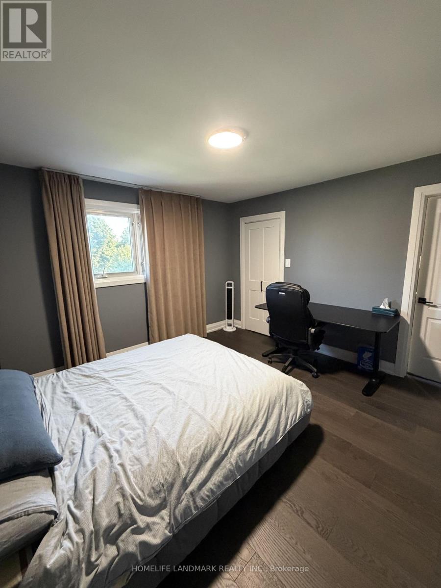11 Ravenhill Crescent, Markham, Ontario  L3S 2V6 - Photo 3 - N13743768