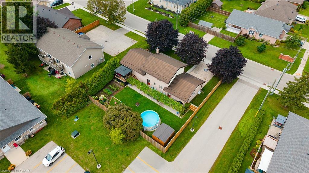 590 Albert Avenue N, Listowel, Ontario  N4W 1V5 - Photo 4 - 40859265