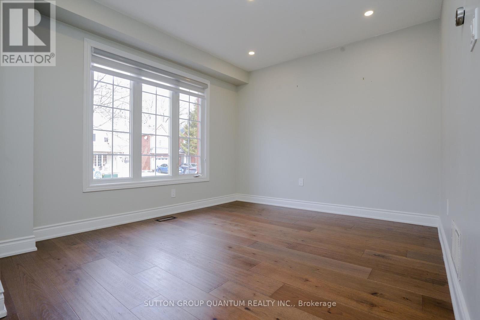 2324 Stillmeadow Road, Oakville, Ontario  L6M 4C8 - Photo 12 - W13743750