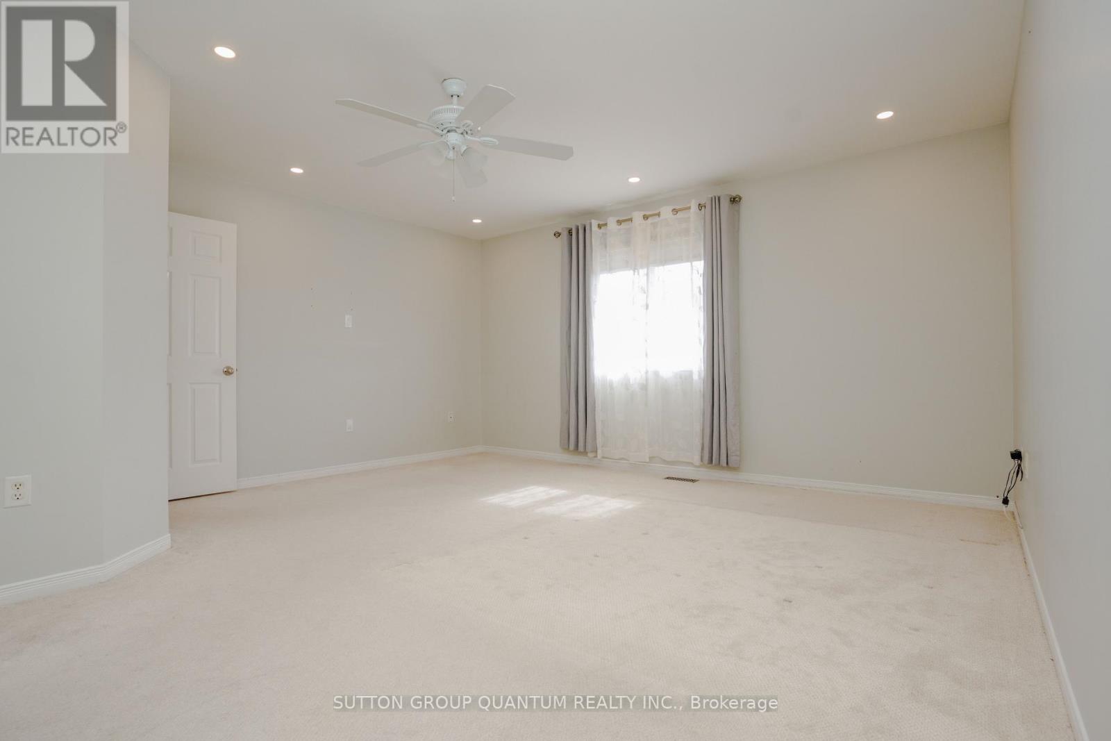 2324 Stillmeadow Road, Oakville, Ontario  L6M 4C8 - Photo 14 - W13743750