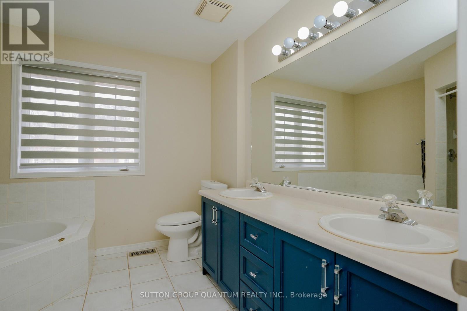 2324 Stillmeadow Road, Oakville, Ontario  L6M 4C8 - Photo 16 - W13743750