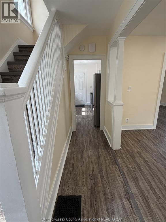 3272 Baby Street, Windsor, Ontario  N9C 1K8 - Photo 3 - 26021330