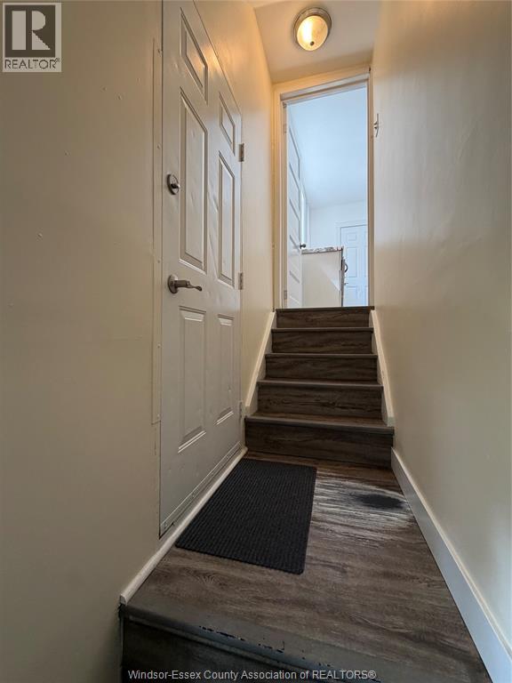 3272 Baby Street, Windsor, Ontario  N9C 1K8 - Photo 14 - 26021330