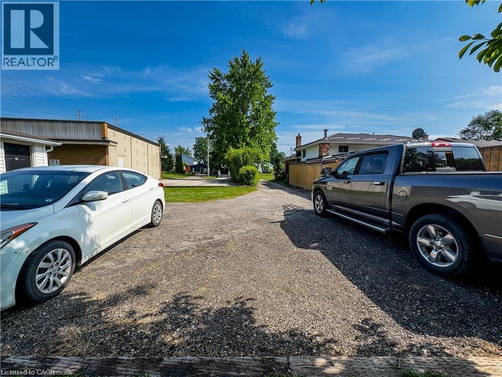 598 MAPLEDALE Avenue Unit# UPPER, London, Ontario