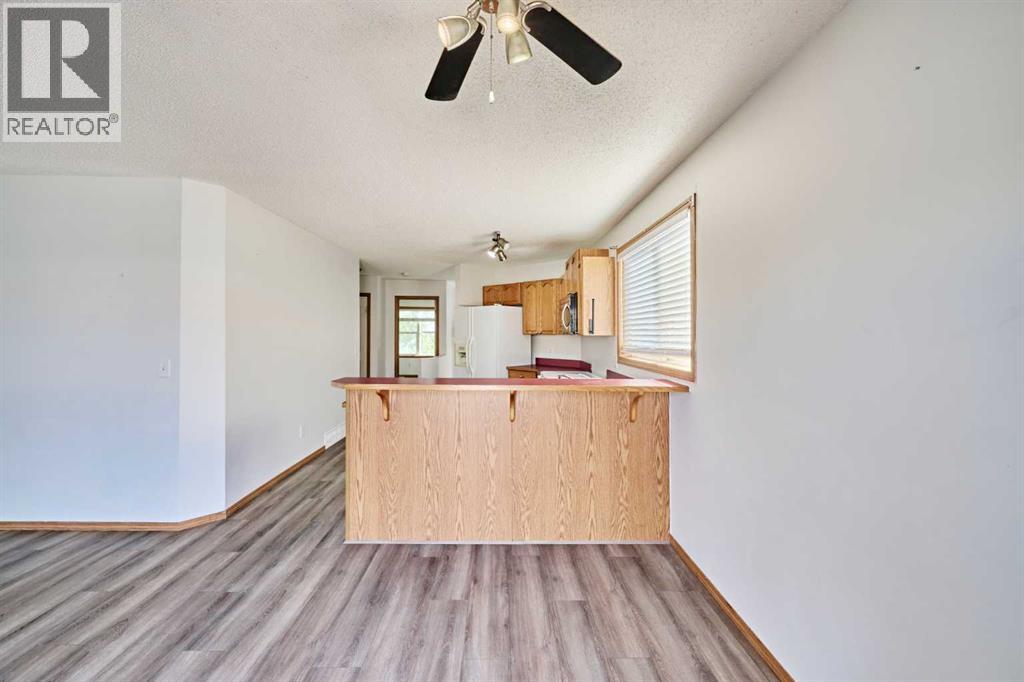 240 Covehaven Road NE, Calgary, Alberta  T3K 5W8 - Photo 10 - A2342704