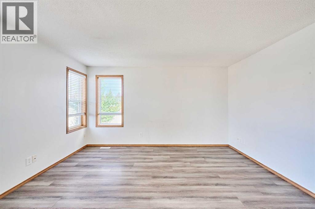 240 Covehaven Road NE, Calgary, Alberta  T3K 5W8 - Photo 14 - A2342704