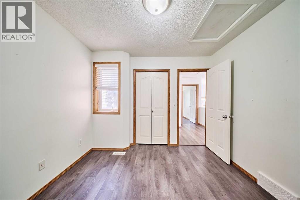 240 Covehaven Road NE, Calgary, Alberta  T3K 5W8 - Photo 21 - A2342704