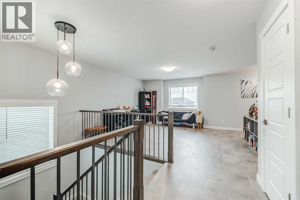 7 Bishop Circle, Carstairs, Alberta  T0M 0N0 - Photo 27 - A2327740