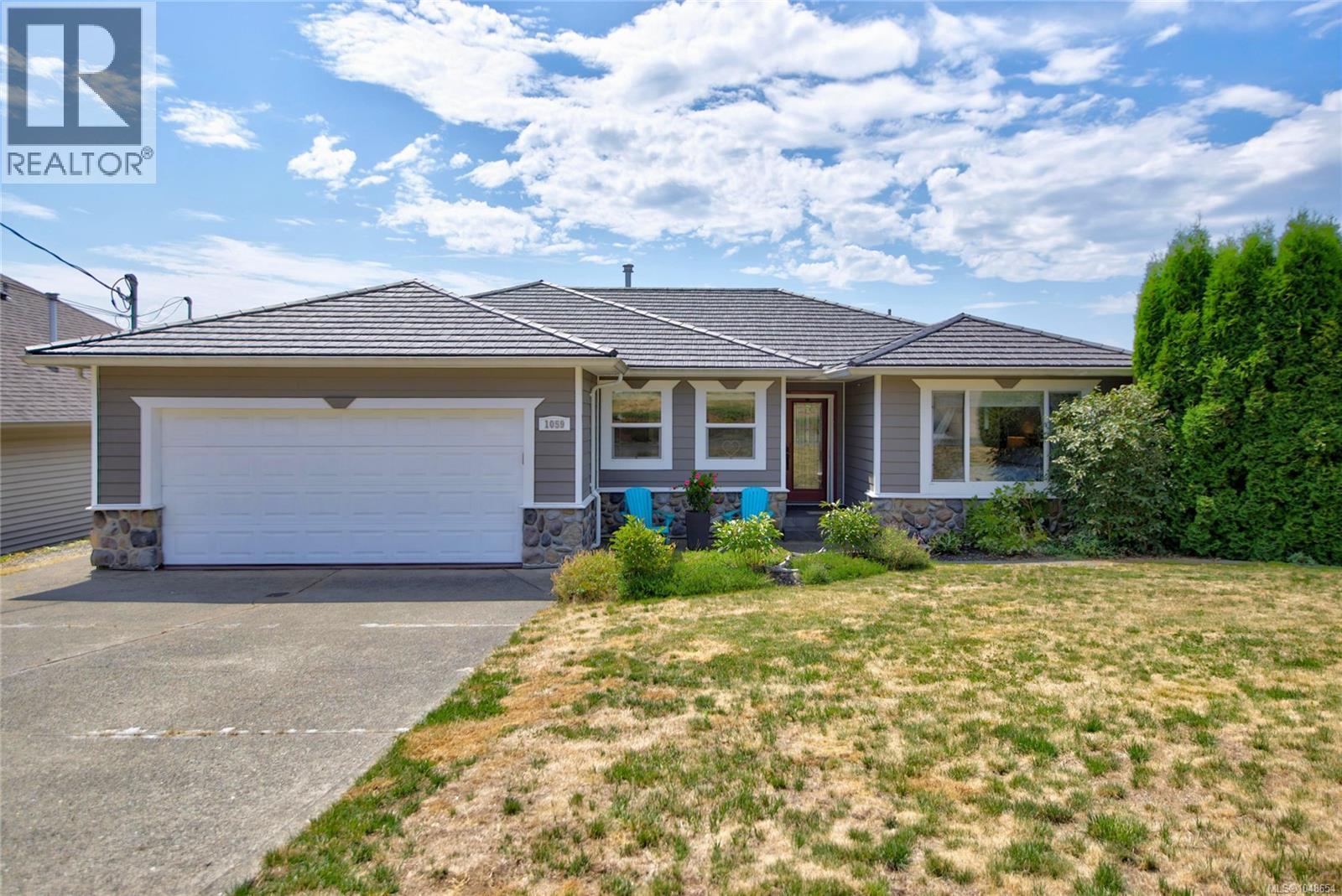 1059 Thorpe Ave, Courtenay, British Columbia  V9N 7K7 - Photo 2 - 1048654
