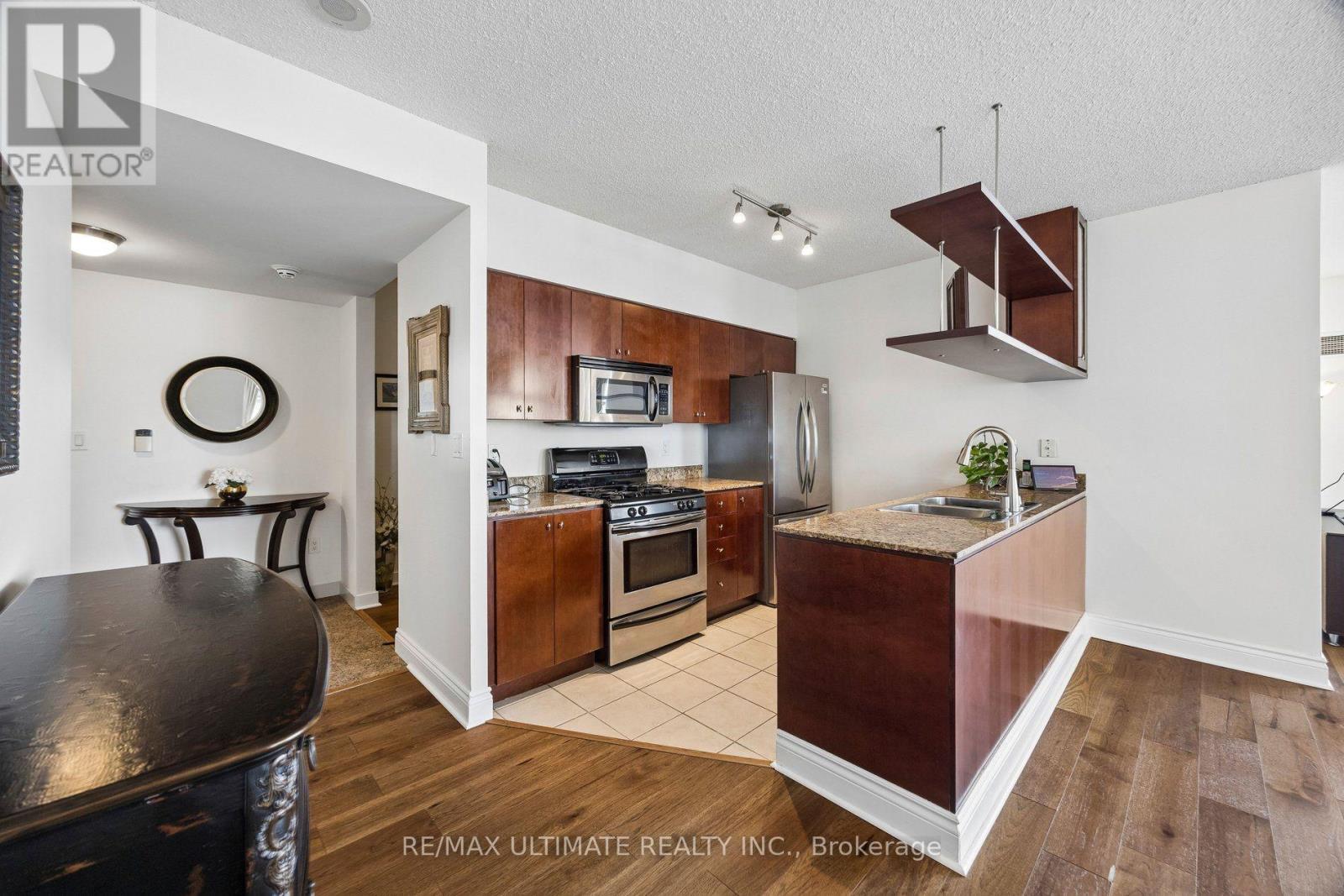 1812 - 35 Mariner Terrace, Toronto, Ontario  M5V 3V9 - Photo 6 - C13743788