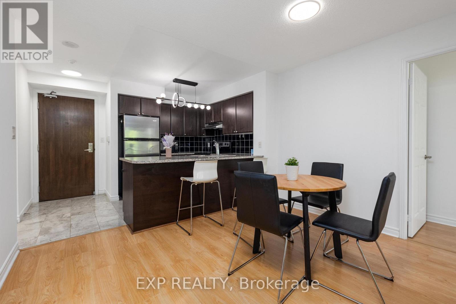 311 - 35 Hollywood Avenue, Toronto, Ontario  M2N 0A9 - Photo 11 - C13743832