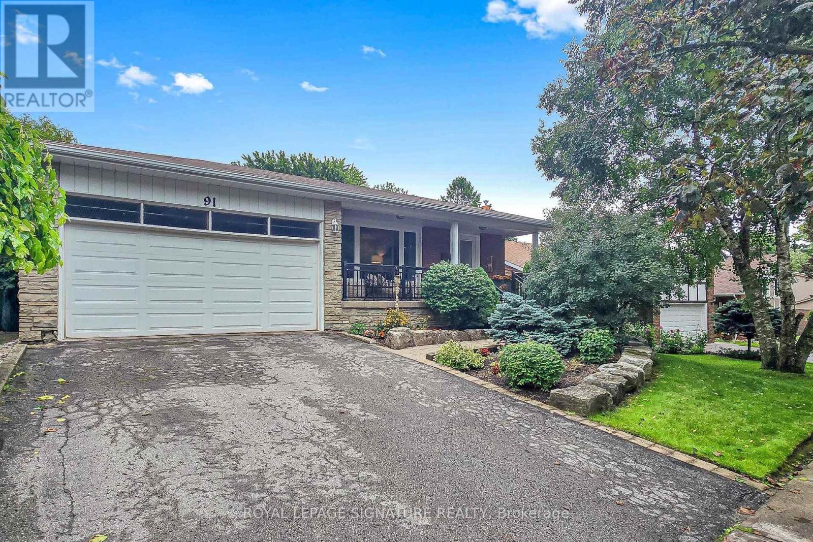 91 Holmcrest Trail, Toronto, Ontario  M1C 1V8 - Photo 2 - E13743792