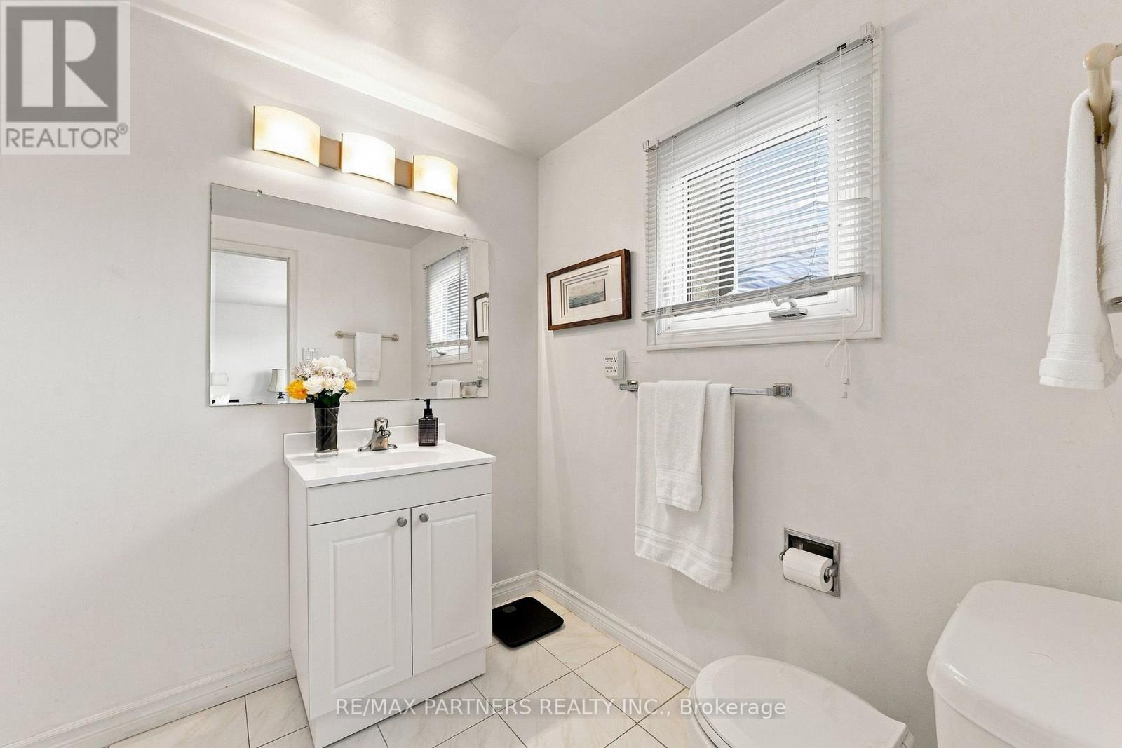26 Blue Eagle Trail, Toronto, Ontario  M1V 1V9 - Photo 21 - E13743816