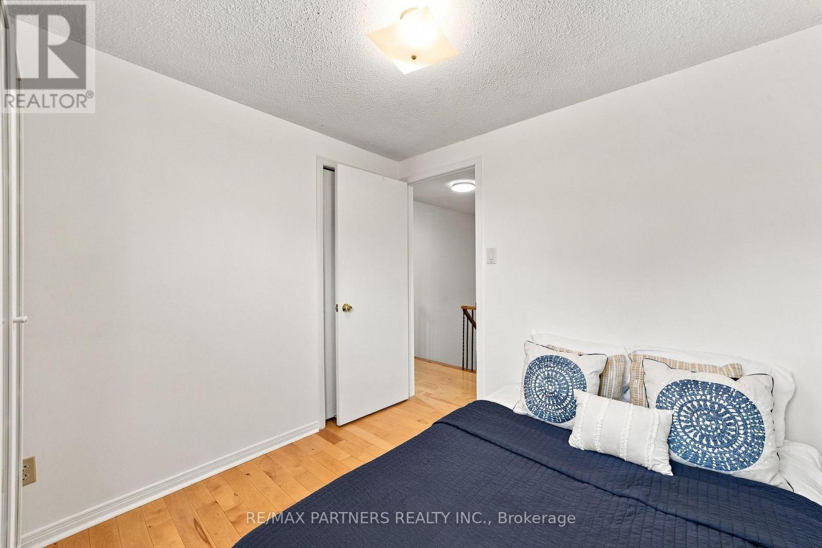 26 Blue Eagle Trail, Toronto, Ontario  M1V 1V9 - Photo 24 - E13743816
