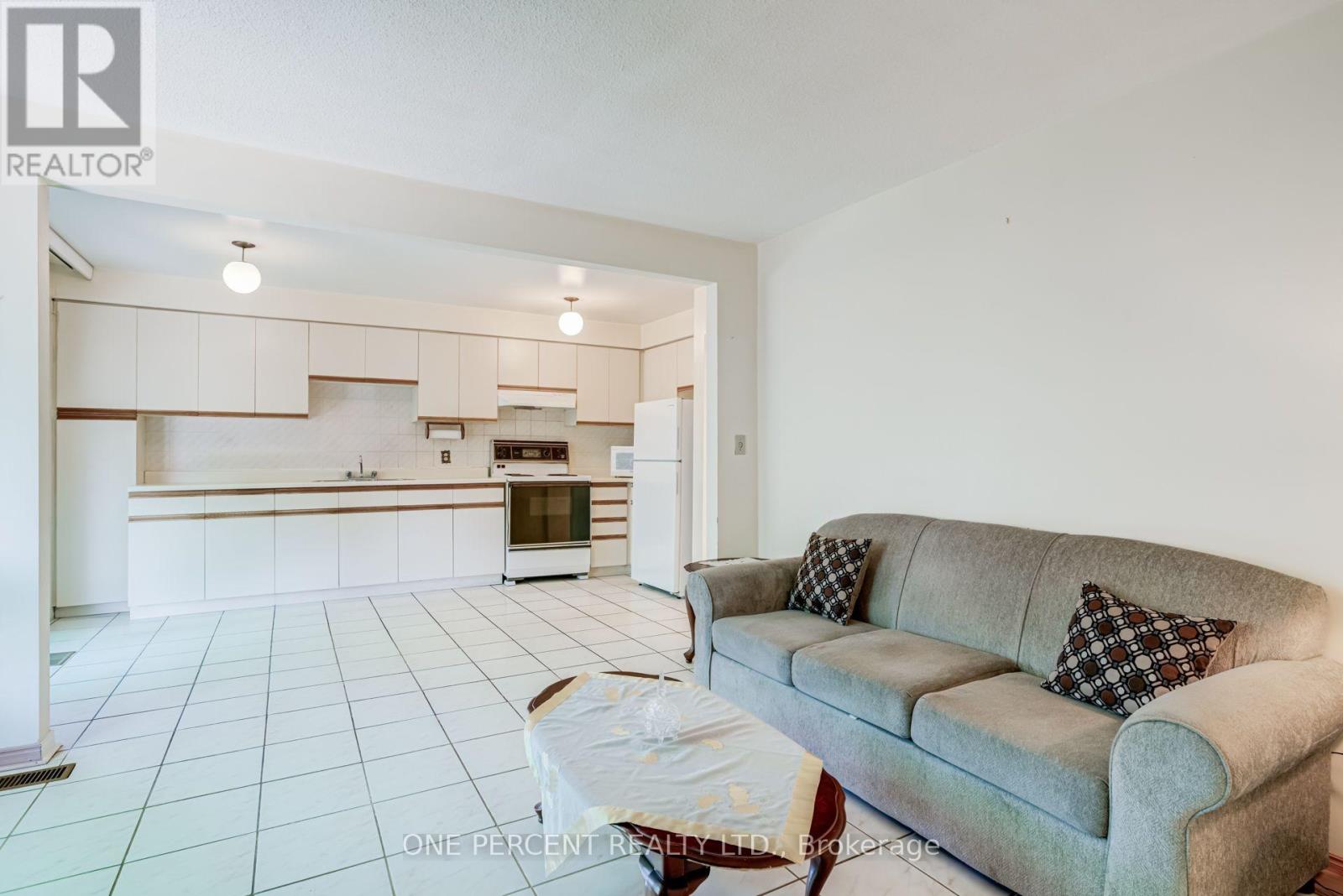 47 Hendon Road, Markham, Ontario  L3R 6Z7 - Photo 19 - N13743808