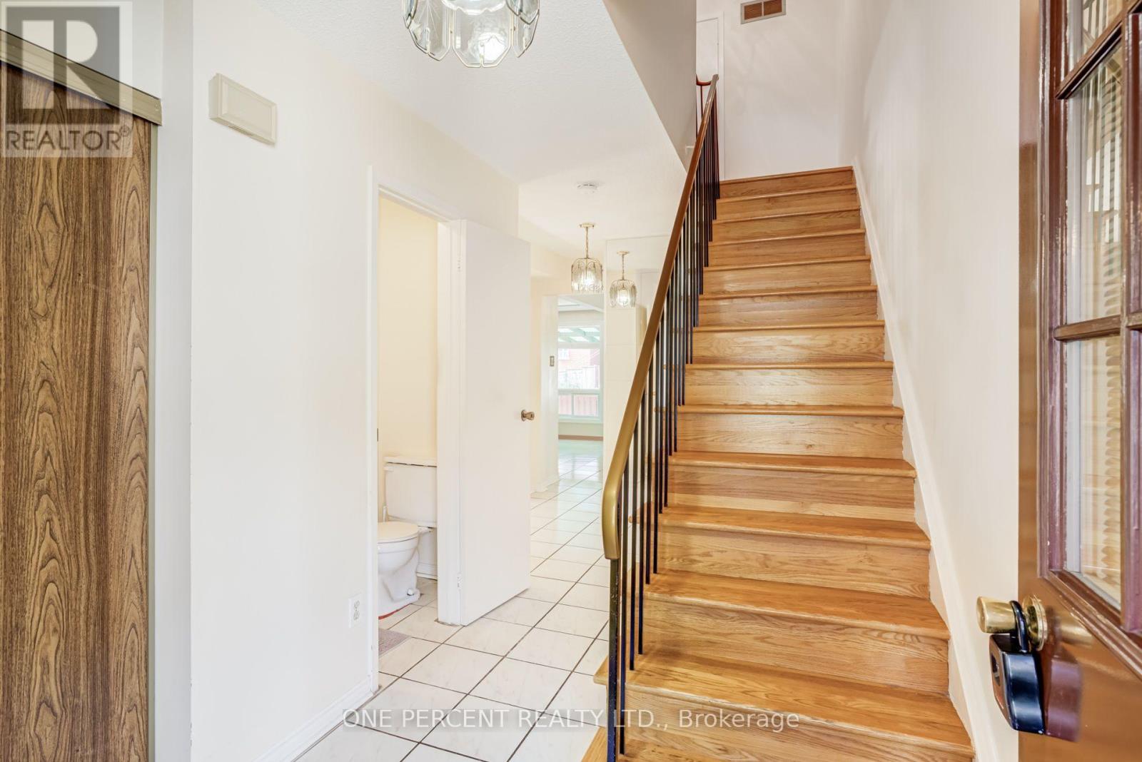 47 Hendon Road, Markham, Ontario  L3R 6Z7 - Photo 6 - N13743808