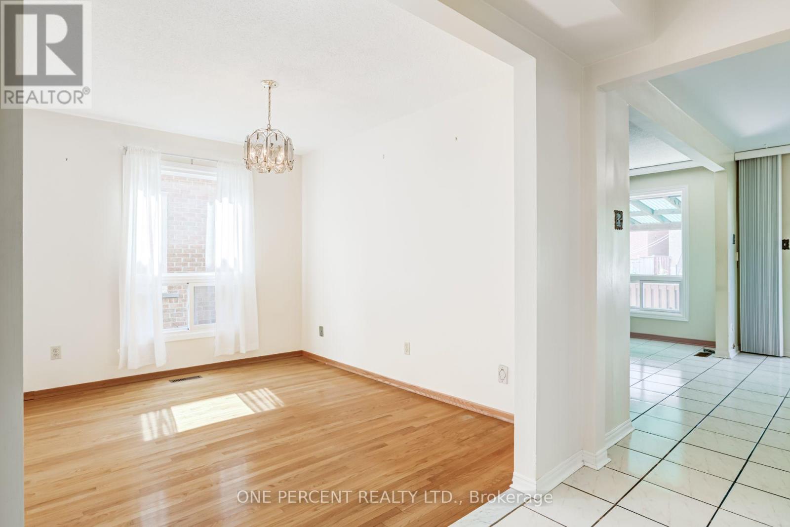 47 Hendon Road, Markham, Ontario  L3R 6Z7 - Photo 8 - N13743808