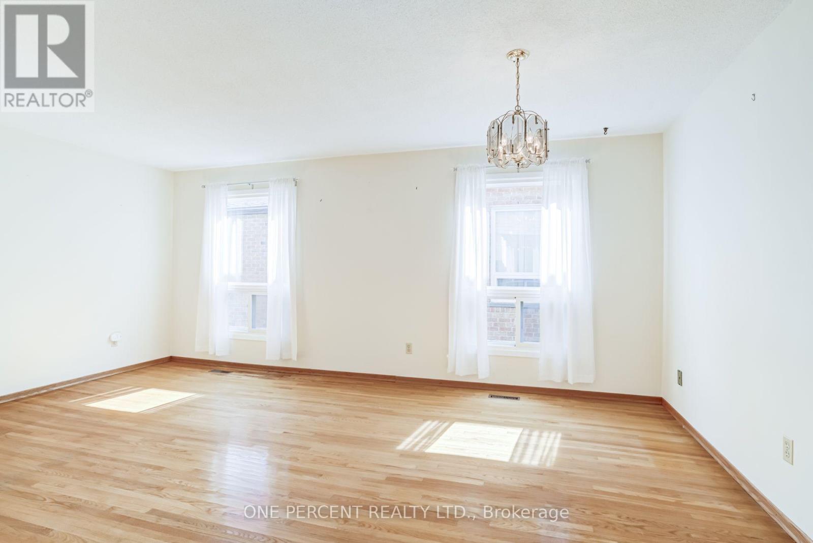 47 Hendon Road, Markham, Ontario  L3R 6Z7 - Photo 9 - N13743808