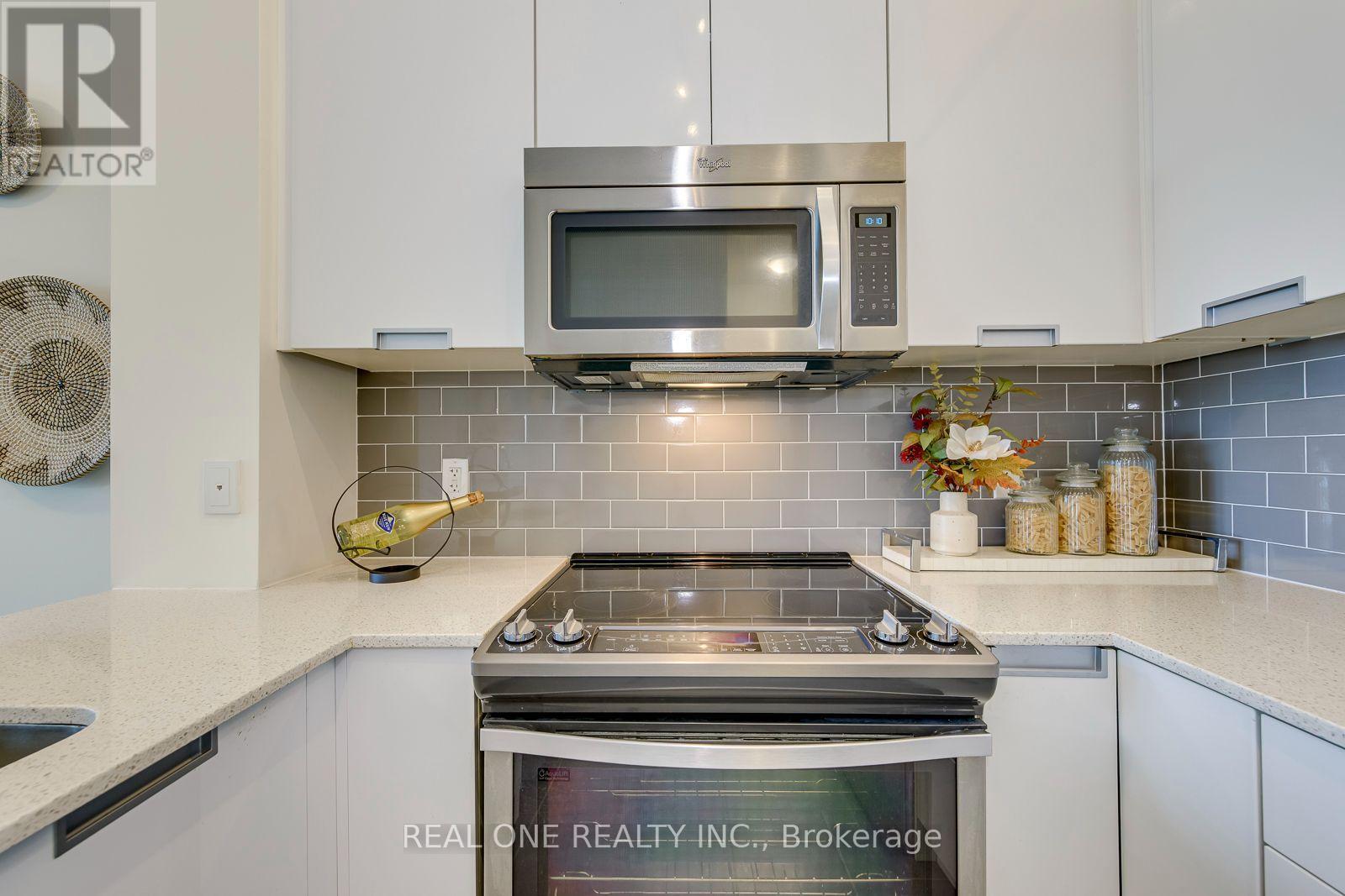 407 - 55 Eglinton Avenue W, Mississauga, Ontario  L5R 0E4 - Photo 14 - W13743796