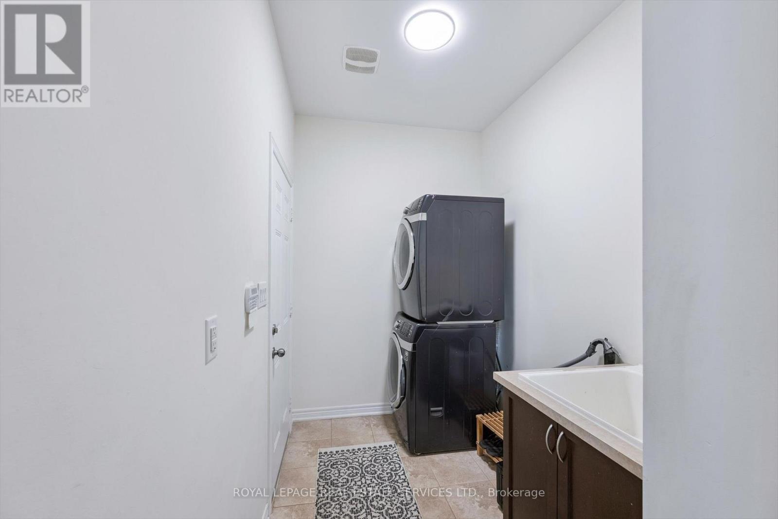 2517 Pine Glen Road, Oakville, Ontario  L6M 0R7 - Photo 19 - W13743838