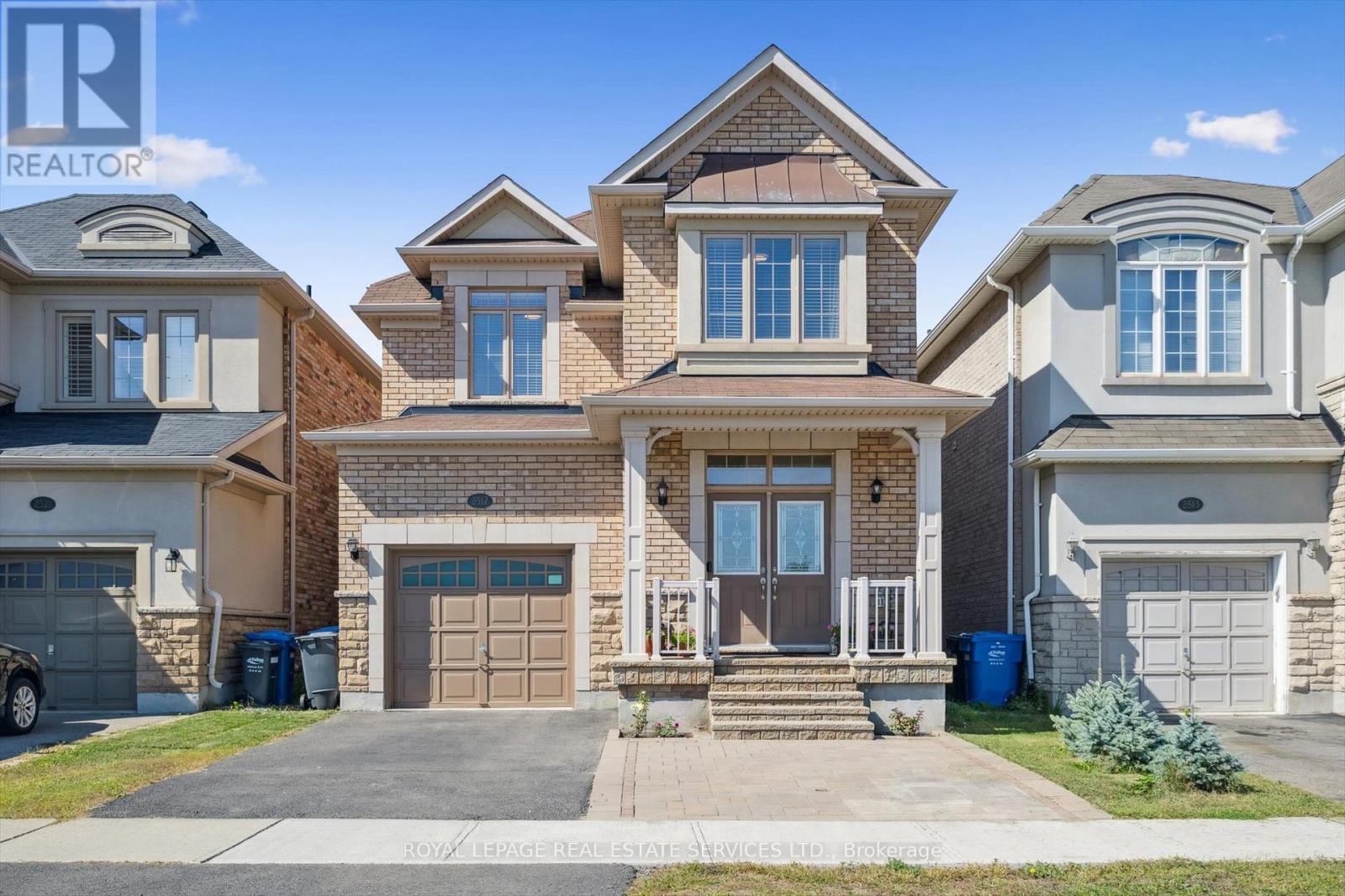 2517 Pine Glen Road, Oakville, Ontario  L6M 0R7 - Photo 2 - W13743838